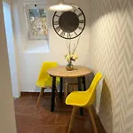 Regueira Gold Com Terraco * Лісабон